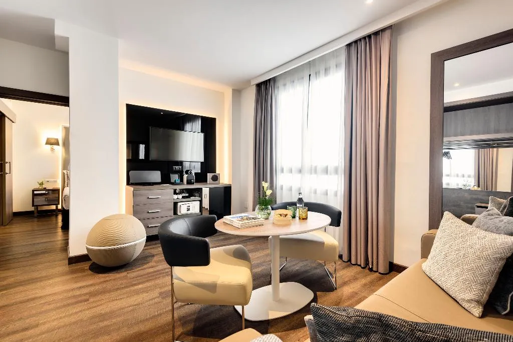 Double or Twin CONNECTING ROOM Room, Melia Madrid Serrano, Madrid