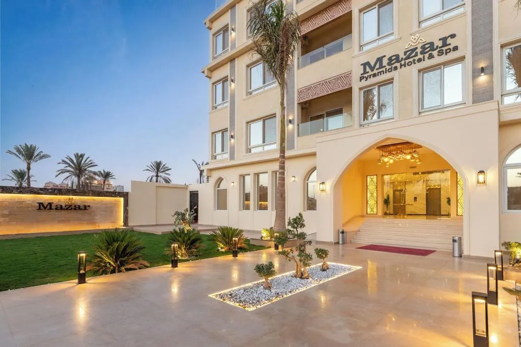 General view, Mazar Pyramids Hotel, Cairo