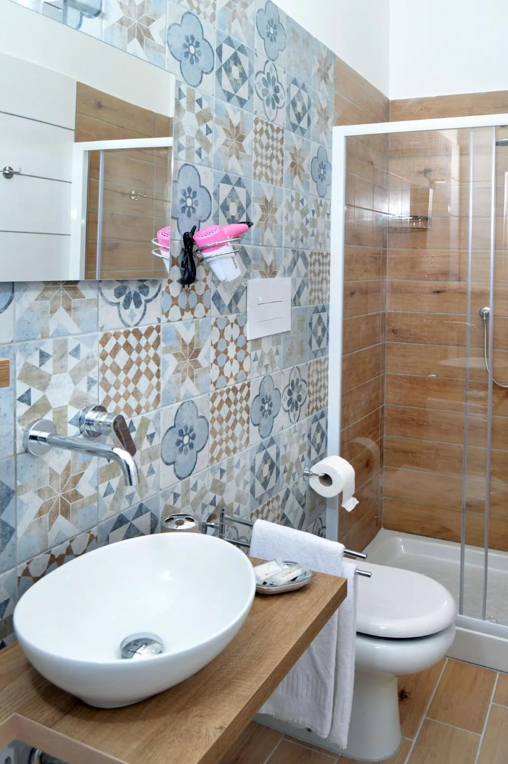 Room, B&B Central Station Napoli, Naples