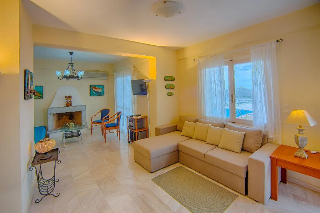VILLA TWO BEDROOMS WITH PRIVATE POOL Room, Elounda Theo Bart Villa, Crete