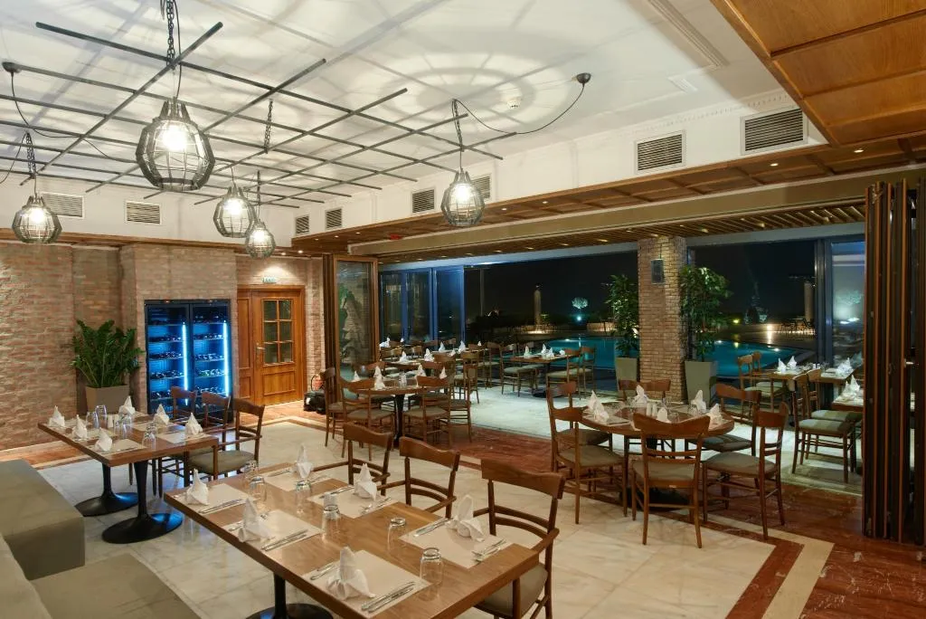 Restaurant, Royal Hotel Thessaloniki, Halkidiki