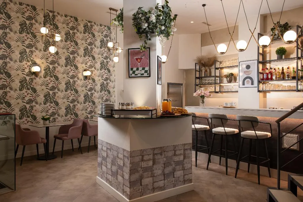 Restaurant, The Urban Nest Athens - Suites & Apartments, Athens