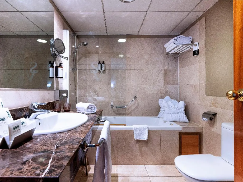 TRIPLE STANDARD Room, Vielha Val d’Arán Affiliated by Melia, Costa Brava