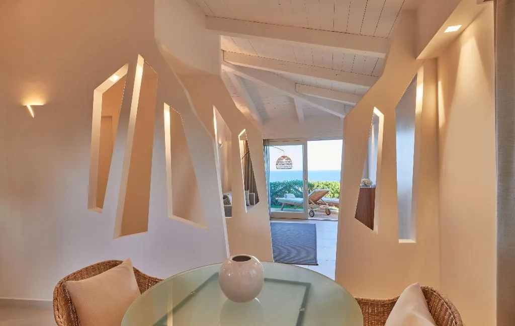 SUITE SEA VIEW Room, Baia di Chia Resort Sardinia, Curio Collection, Cagliari