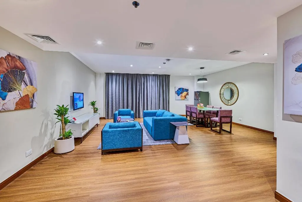 SUITE PARTIAL SEA VIEW Room, Ramada Hotel & Suites by Wyndham JBR, Dubai