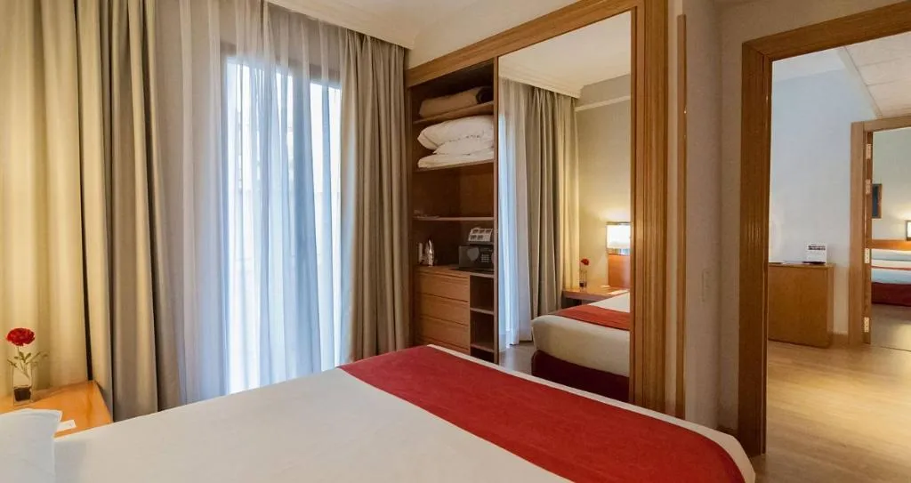 Room, Muralto Madrid Princesa, Madrid