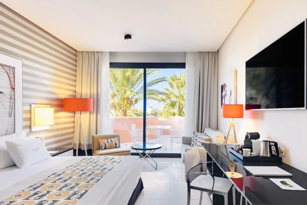 FAMILY ROOM SUPERIOR Room, Royal Hideaway Sancti Petri, Costa De La Luz