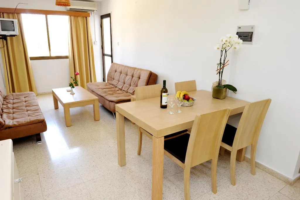 APARTMENT ONE BEDROOM Room, Alkionest Hotel Apts., Cyprus