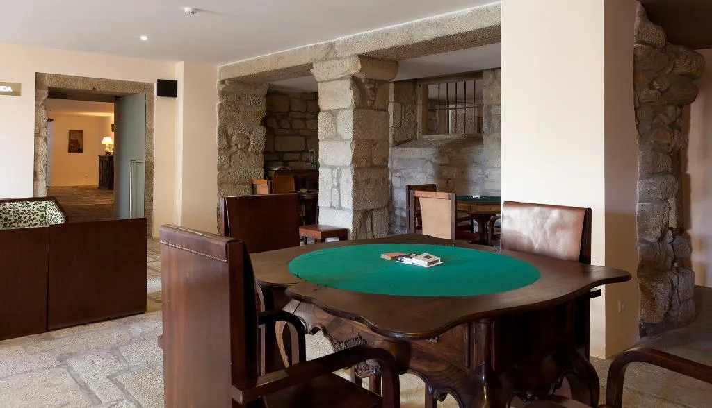 Sports and Entertainment, Forte Sao Francisco Hotel, Porto