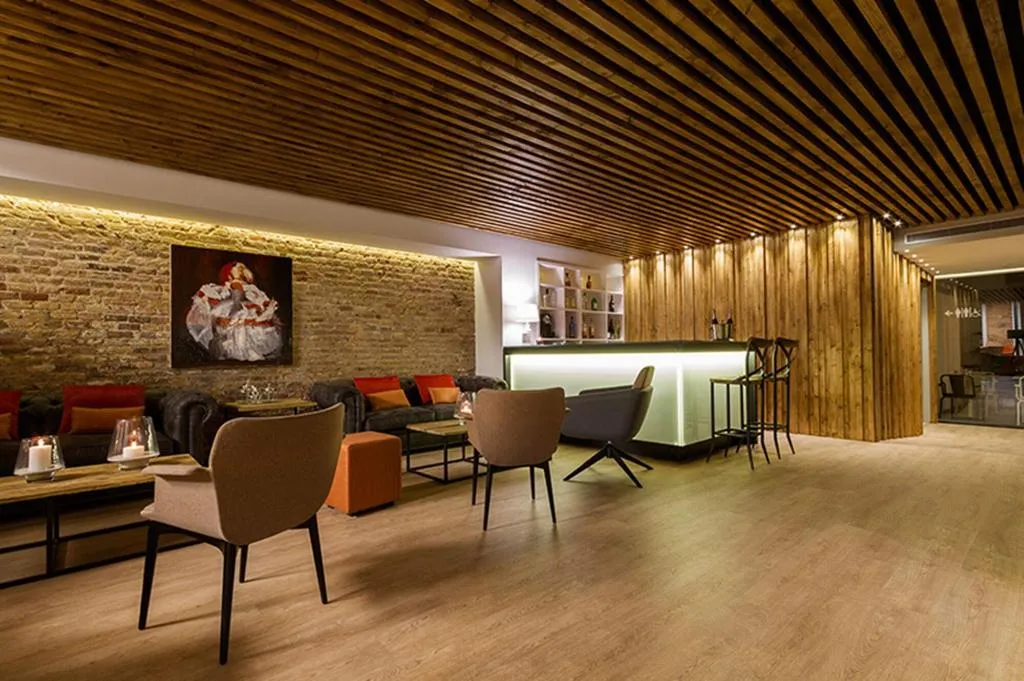 Bar, Hotel Well And Come, Barcelona