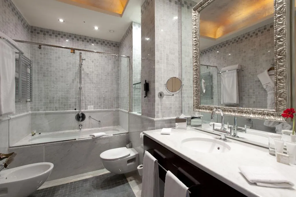 SUITE STANDARD Room, Casa Fuster, Barcelona