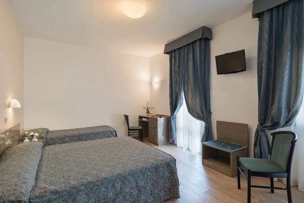 TRIPLE STANDARD Room, Garibaldi, Venice