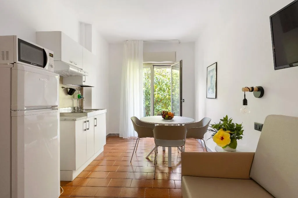 QUADRUPLE CAPACITY 1 Room, Villa Collina, Taormina