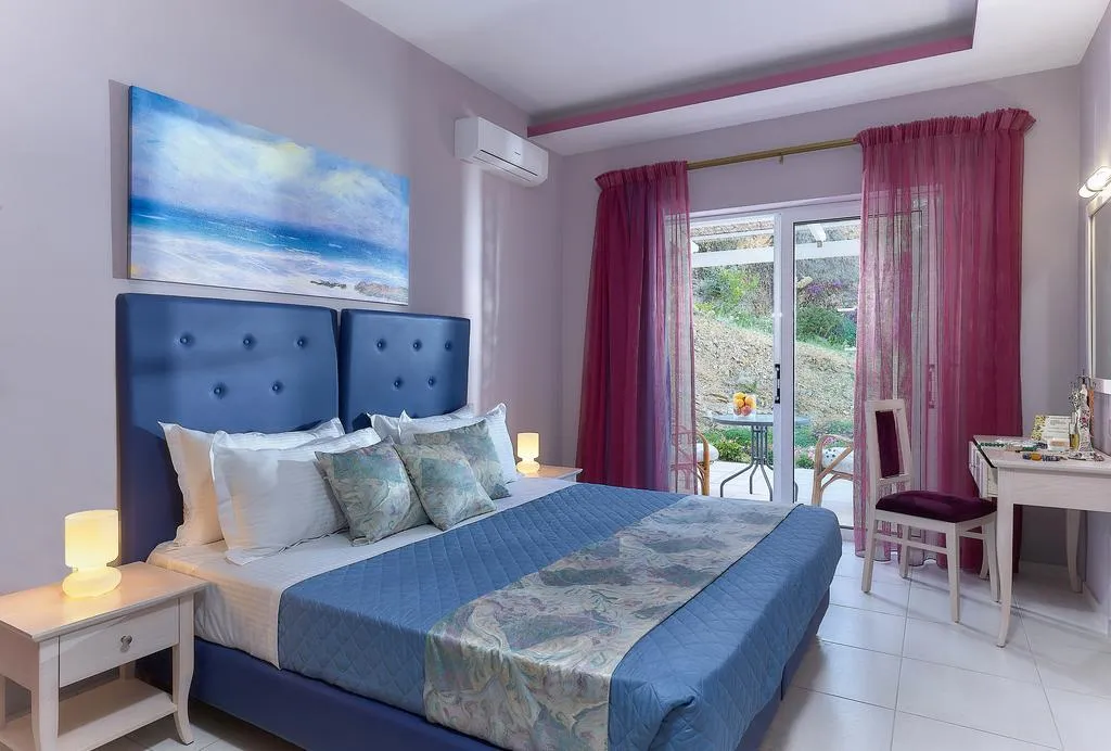 APARTMENT WITH PRIVATE POOL Room, Nymphes Luxury Apartments, Crete