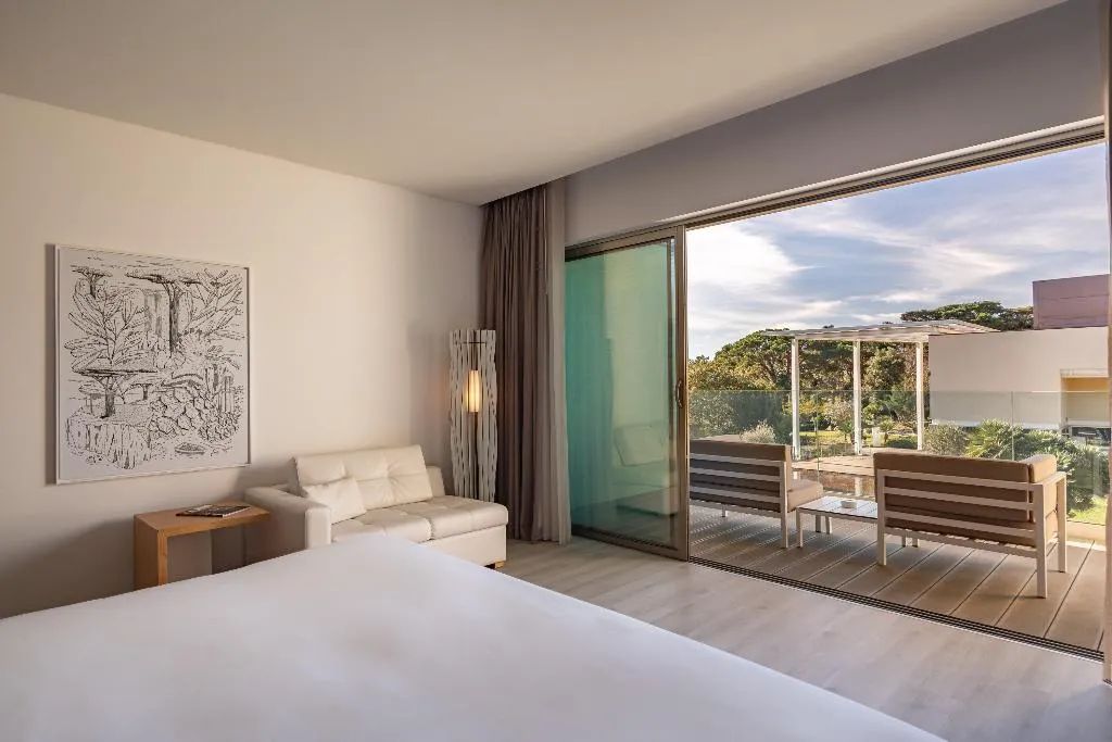 DOUBLE KING SIZE BED Room, Onyria Marinha Cascais, Vignette Collection, Lisbon