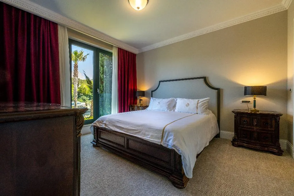SUITE DELUXE WITH BALCONY Room, Royal Princess Hotel, Dubrovnik