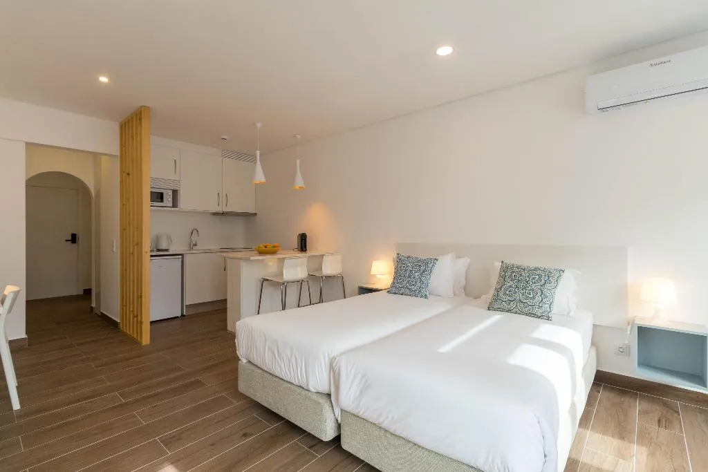 STUDIO STANDARD Room, The Navigator - Ocean Heights, Algarve