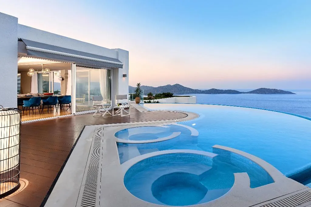 VILLA FOUR BEDROOMS WITH PRIVATE POOL Room, Elounda Gulf Villas by Sandglass, Crete
