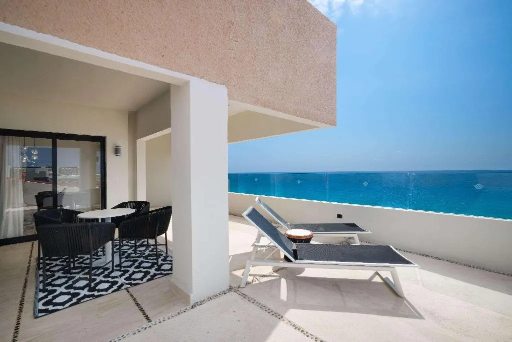 Room, Wyndham Grand Cancun All Inclusive Resort & Villas, Cancun Area