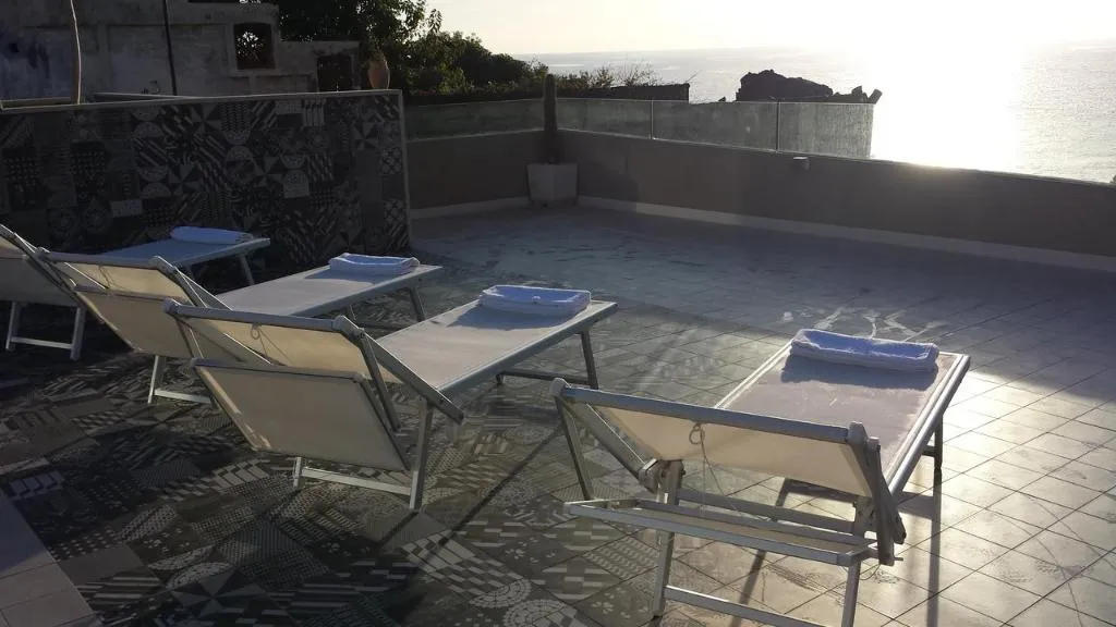 Terrace, Zeus Residence Hotel - ApartHotel, Catania