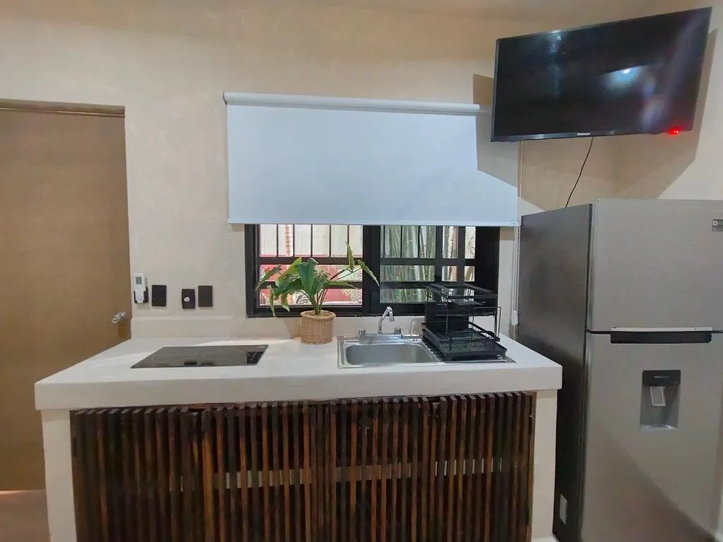 STUDIO DELUXE Room, Casa Lupita, Cancun Area