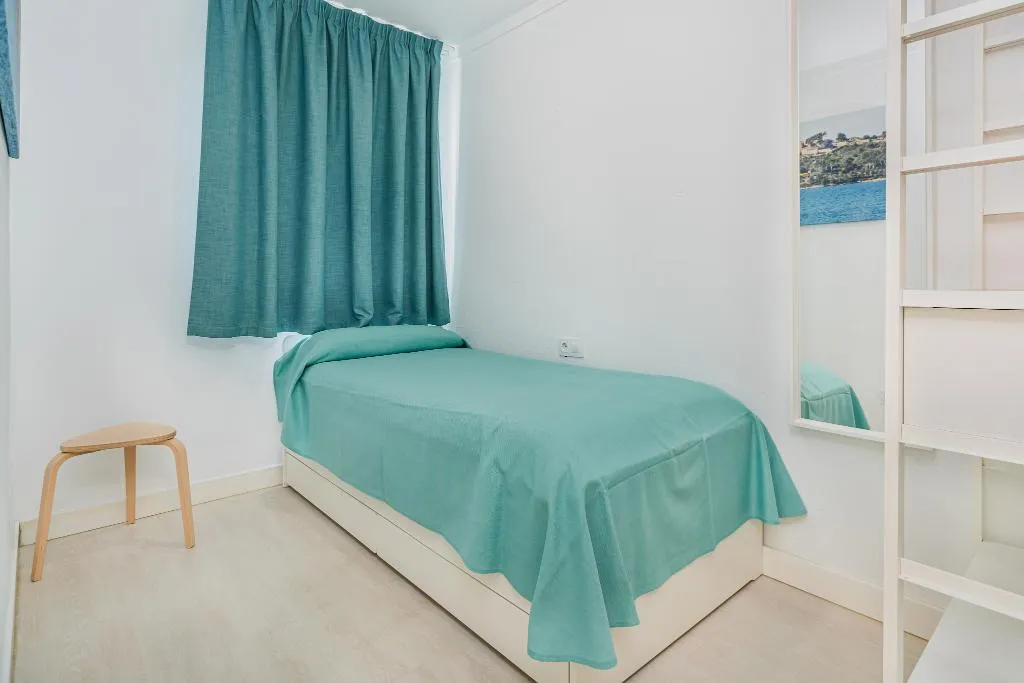APARTMENT TWO BEDROOMS Room, Habitat, Majorca