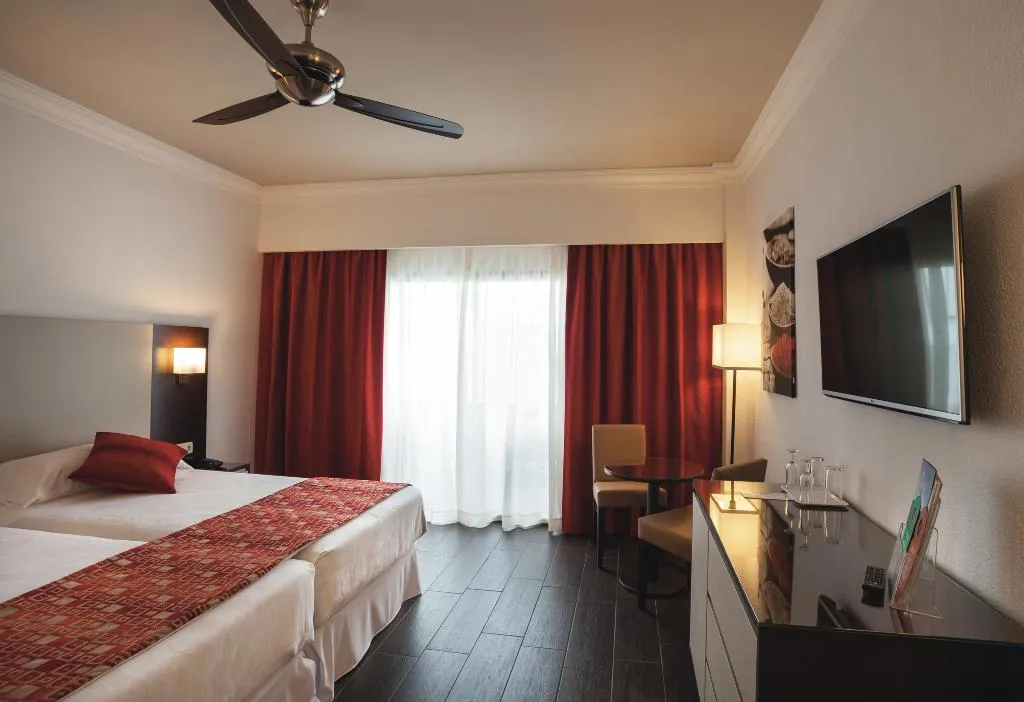 Double or Twin STANDARD Room, Hotel Riu Monica - Adults Only, Costa Del Sol