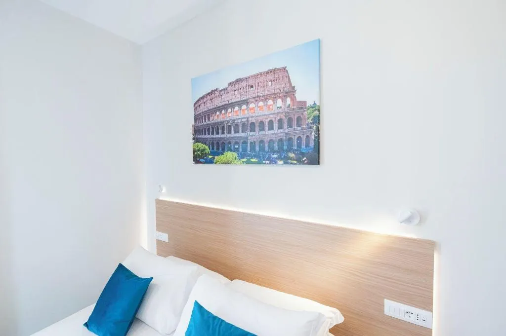 Room, Imperium Suite Trevi, Rome