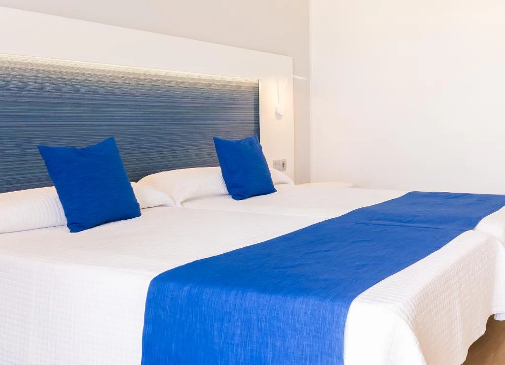 Double or Twin SUPERIOR SIDE SEA VIEW Room, HOVIMA Cool Costa Adeje, Tenerife