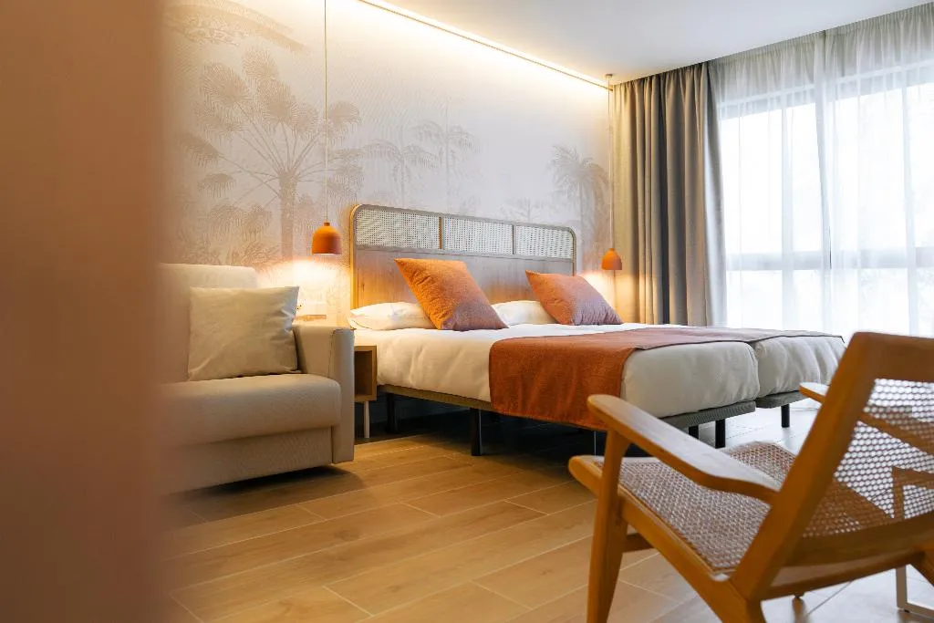 DOUBLE SINGLE USE DELUXE Room, Jardin Milenio, Costa Blanca