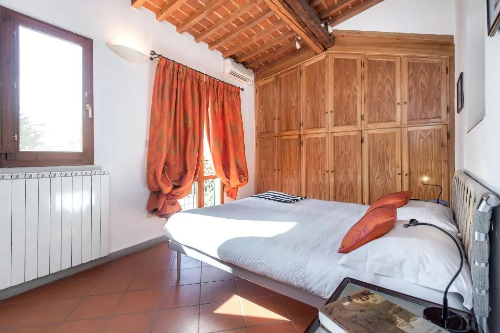 Room, Home Boutique Santa Maria Novella, Florence