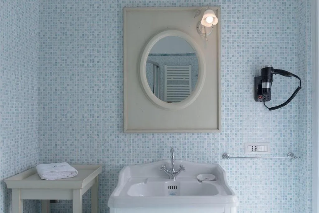 Room, Maison 39, Milan