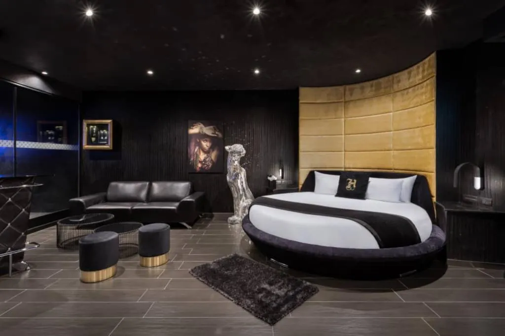 SUITE WITH JACUZZI Room, H Hotel & SPA - Adults Only, Malta
