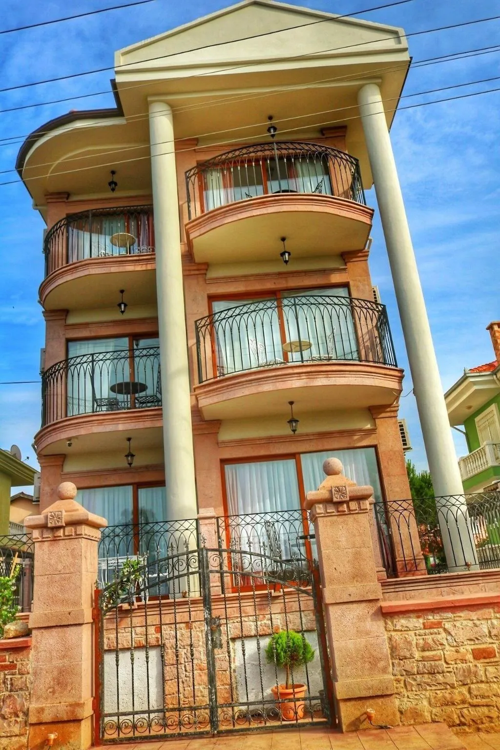 General view, Stone Hill Otel, Izmir