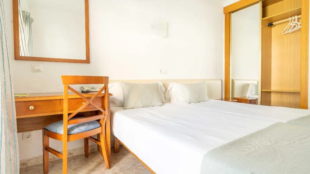 Double or Twin SUPERIOR Room, Houm Nets Adults only, Majorca