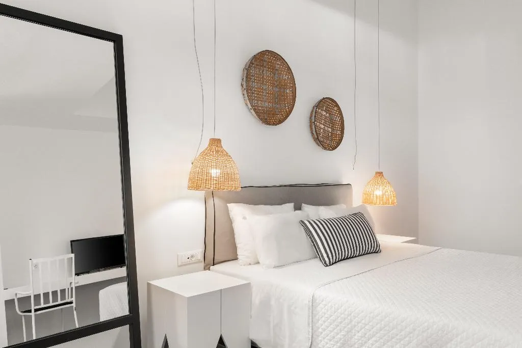 SUITE DELUXE WITH JACUZZI Room, Mr & Mrs White Tinos, Mykonos