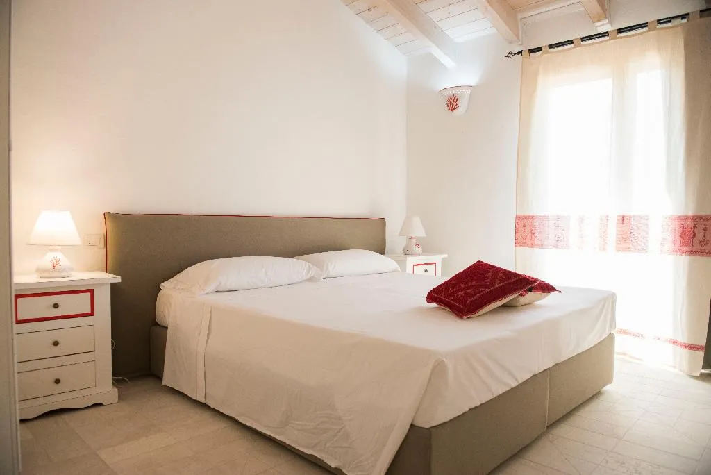 SUITE THREE BEDROOMS ONE BATHROOM Room, Allegroitalia Porto Cervo, Olbia