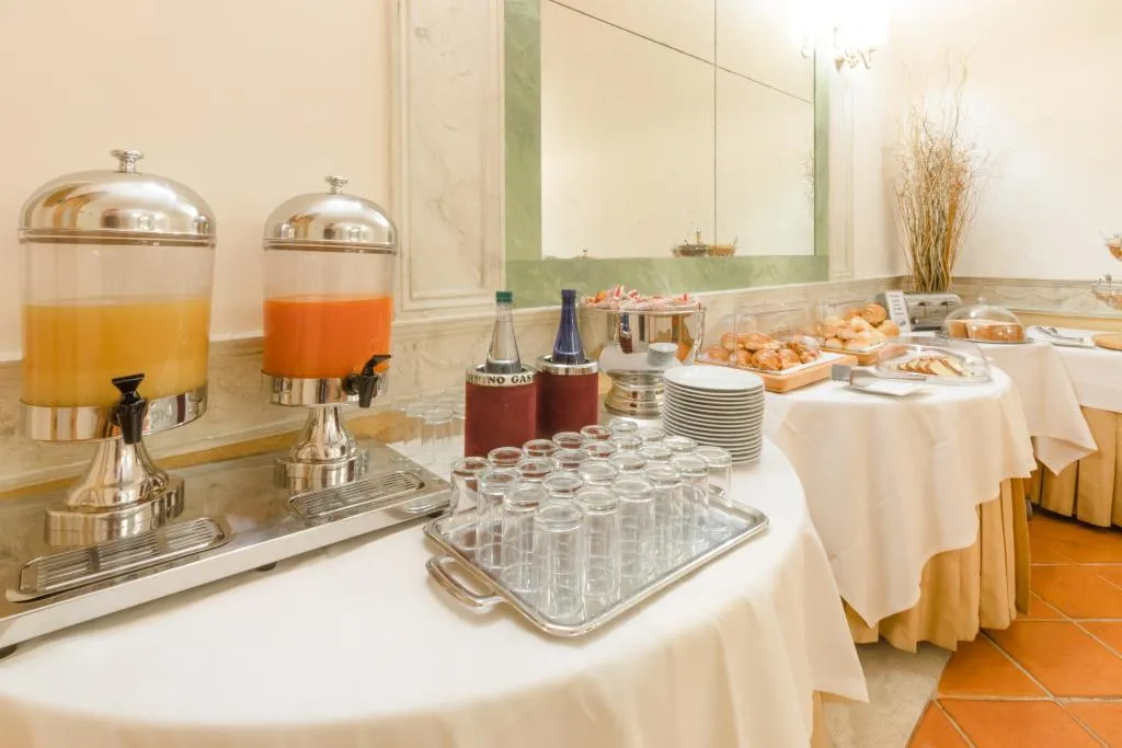 Restaurant, Hosianum Palace, Rome