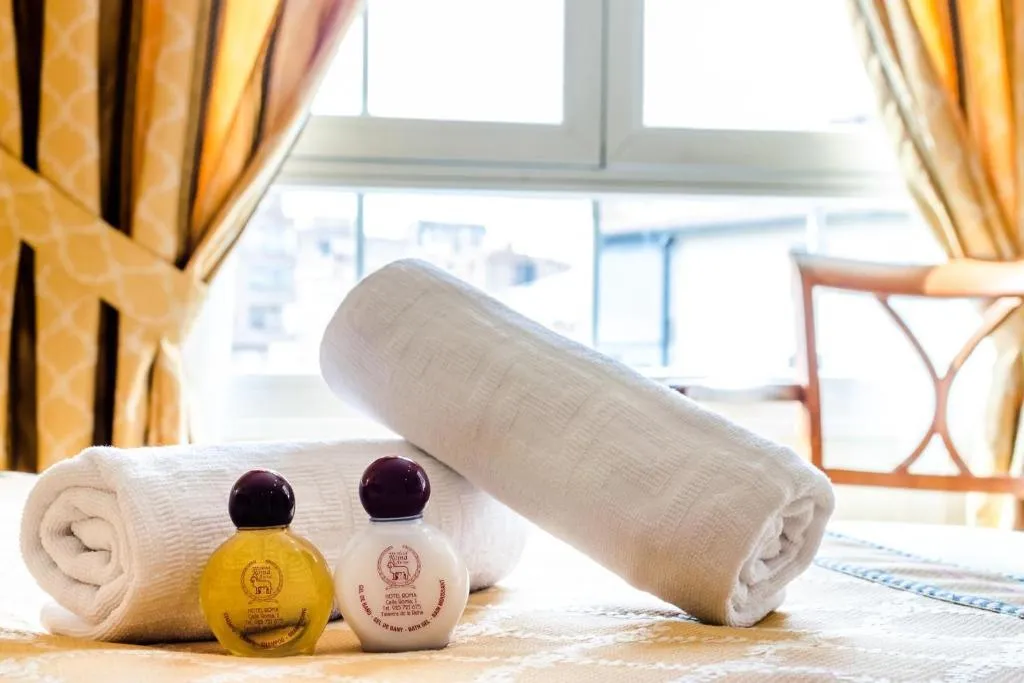 JUNIOR SUITE STANDARD Room, Roma Aurea, Madrid