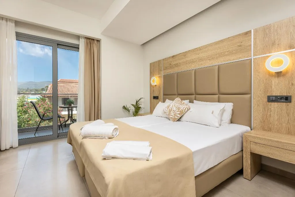 Room DELUXE ONE BED Room, Esperia Hotel, Zante