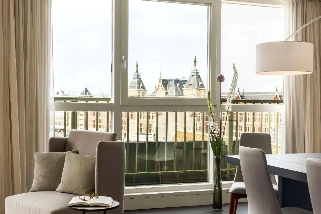 Room, NH Collection Amsterdam Barbizon Palace, Amsterdam