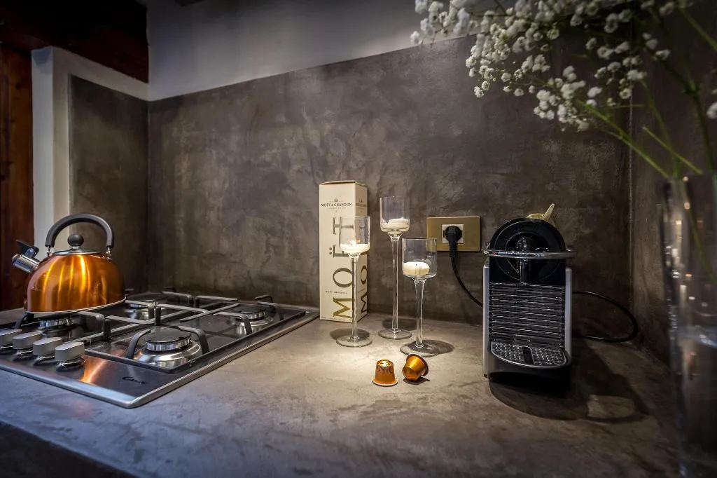 Room, Palazzo Ridolfi, Florence