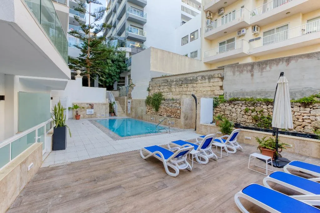 Pool, Solana Hotel & Spa, Malta