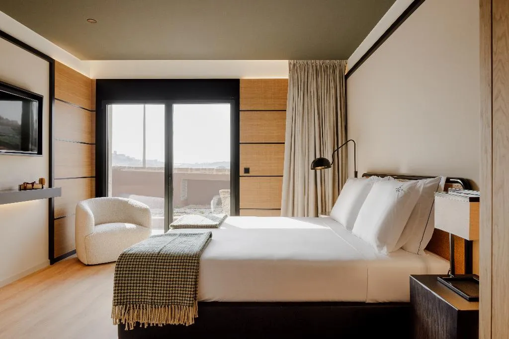 JUNIOR SUITE PREMIUM WITH VIEWS Room, Porto River Soul Hotel, Porto