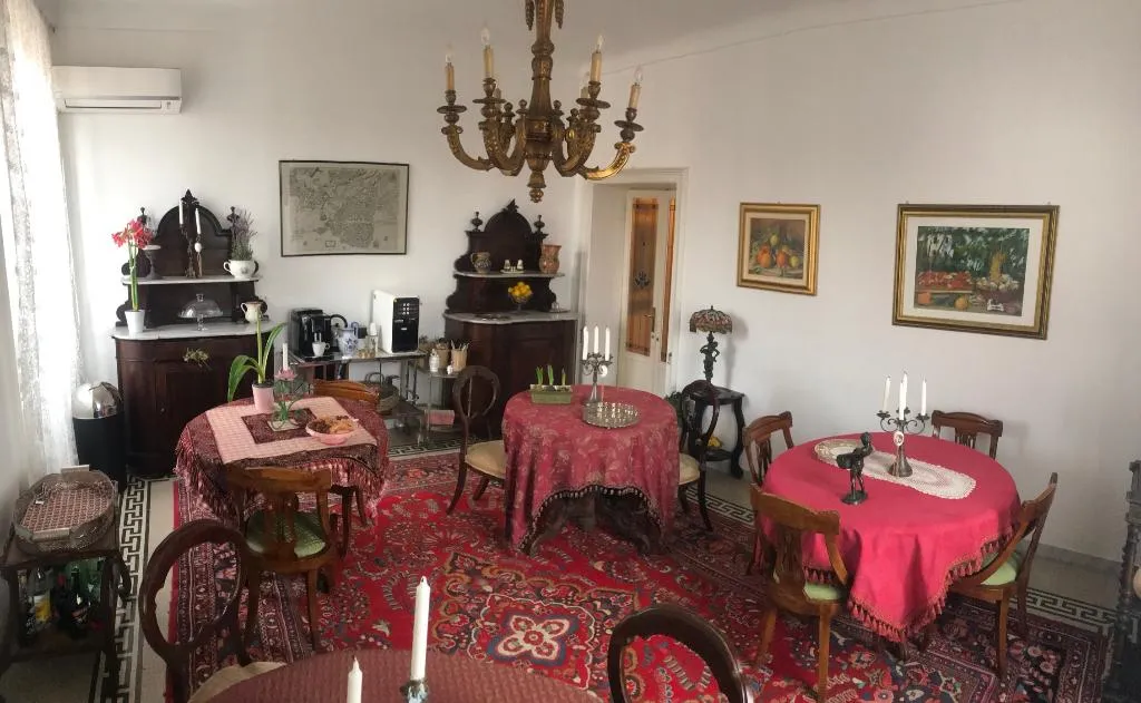 Restaurant, B&B Nike, Catania