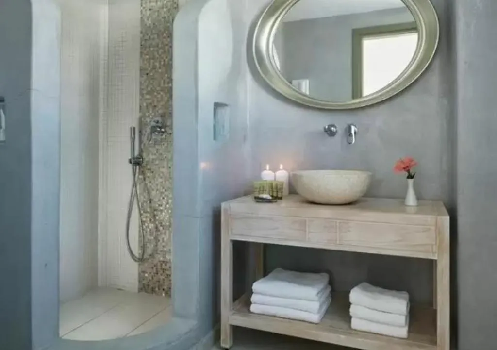 Double or Twin STANDARD Room, Aegean Plaza, Santorini