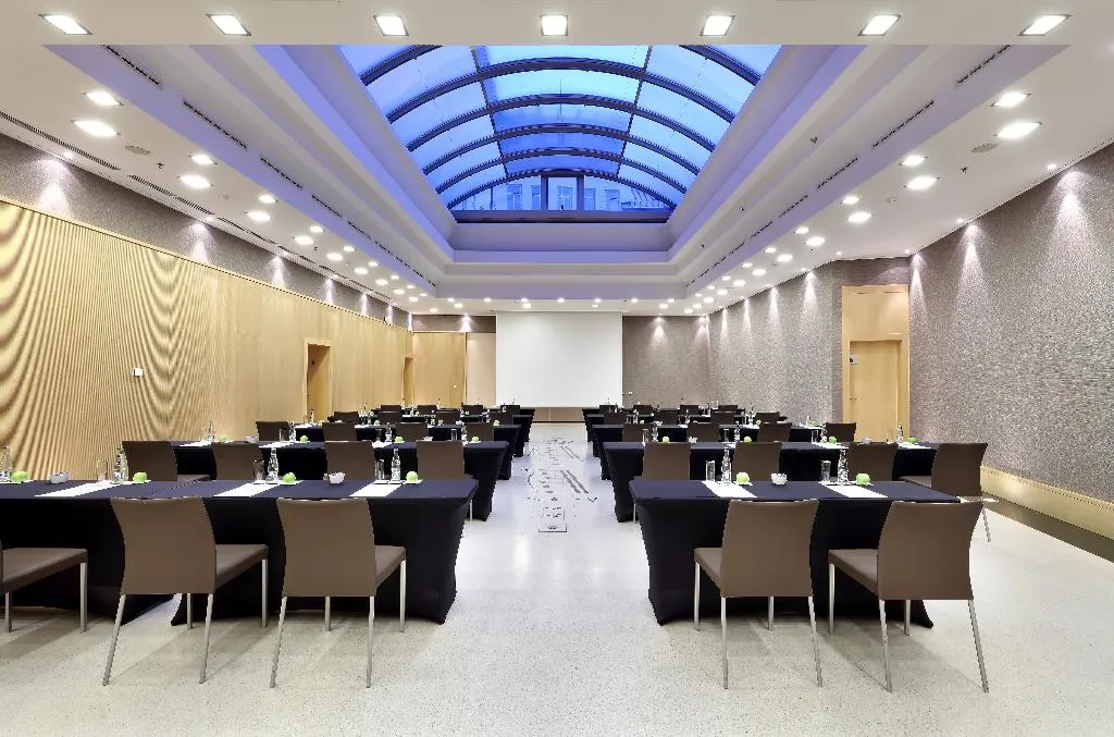 Conferences, Eurostars Thalia, Prague