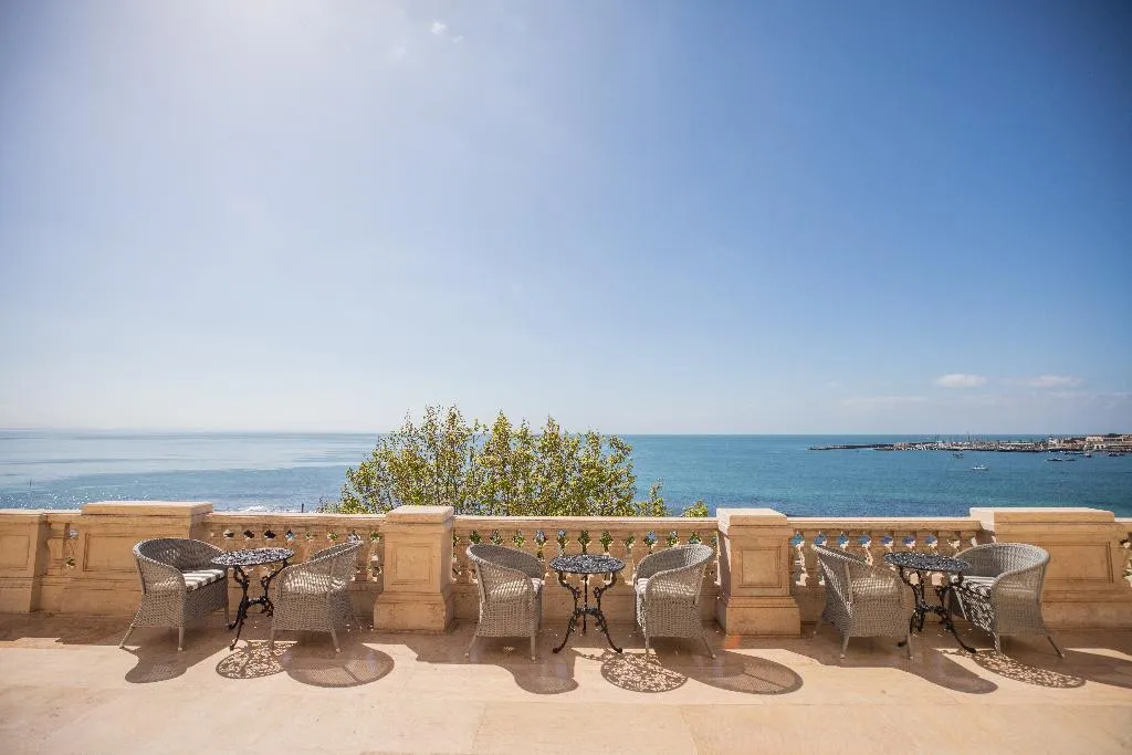 Terrace, Estoril Vintage Hotel, Lisbon