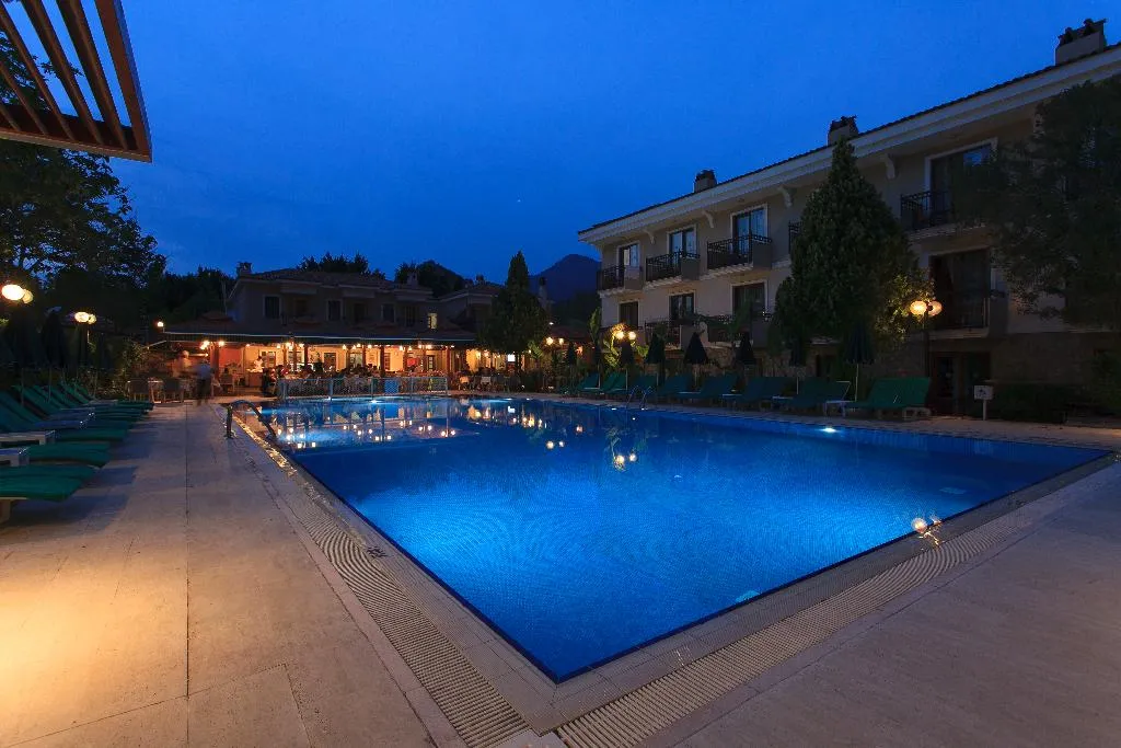 Pool, Perdikia Beach, Dalaman