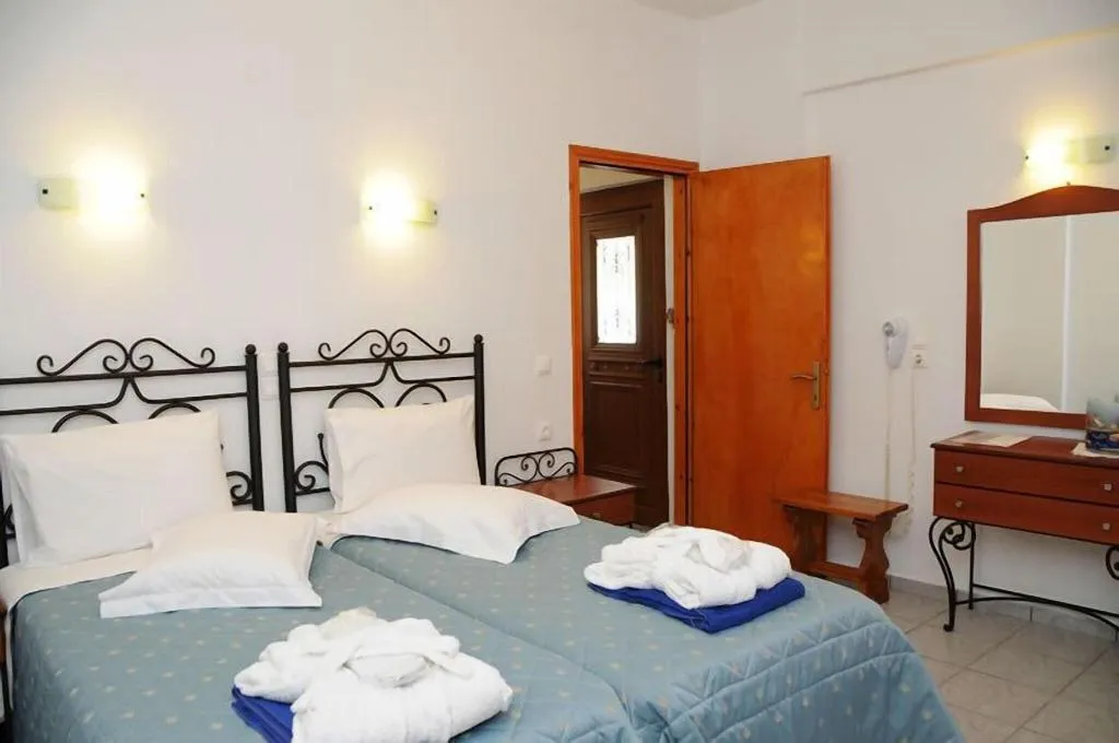 Room, Skiathos Island Suites, Skiathos